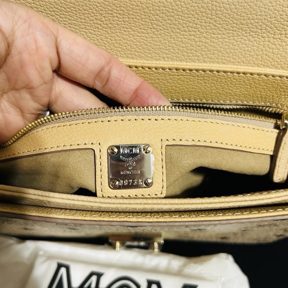 MCM Spot Park Avenue Medium Satchel Bag. - Picture 9 of 11